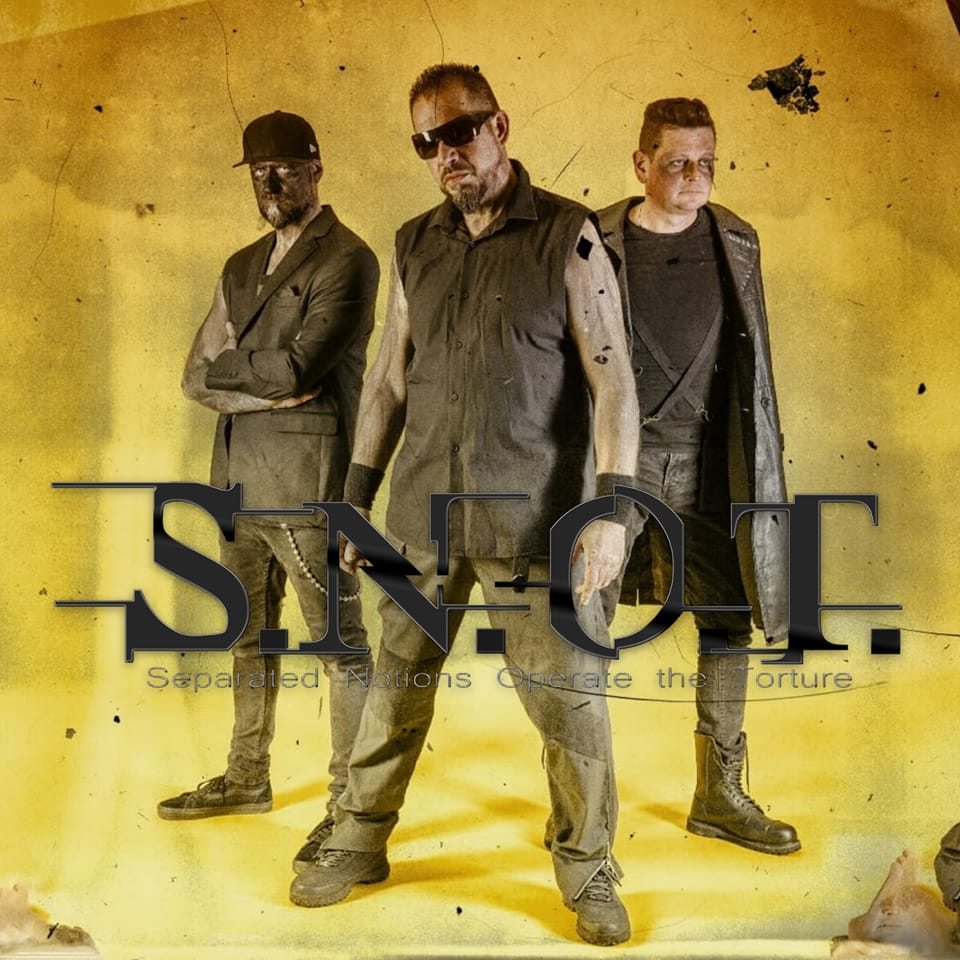 S.N.O.T. - 'Tetteid súlya' címmel új dalt hozott ki a két éve újjáalakult kőszegi dark/techno/industrial metal zenekar!